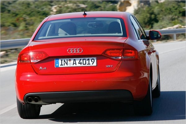 Ауди А4 1.8 TFSI (2007)